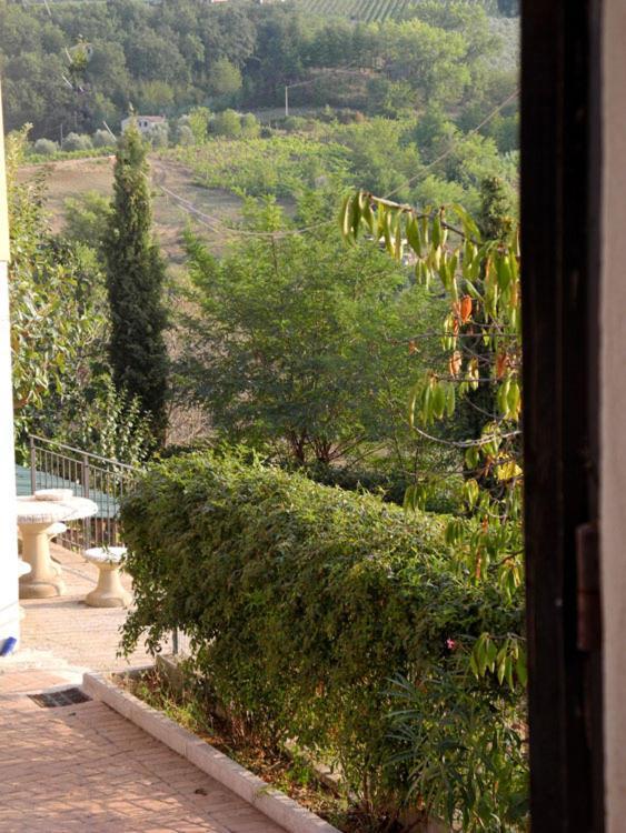 Affittacamere Leonetto San Gimignano Exteriér fotografie